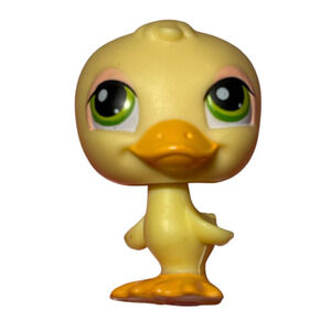 Littlest Pet Shop #51 Authentic Duck Bird Green Eyes LPS Yellow 2004 Red Magnet